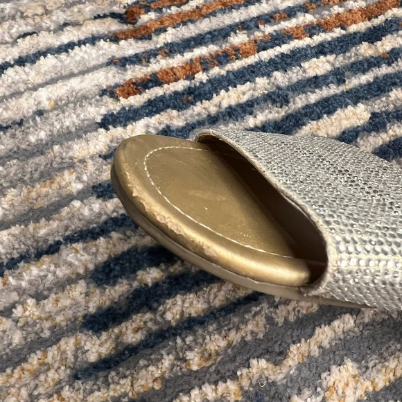 Guess Factory Rhinestone Sandals Size 5M - Picture 4 of 9